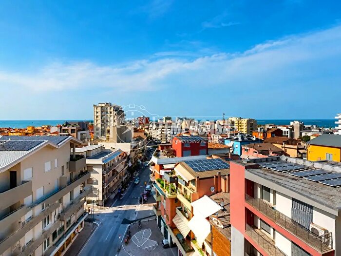 Appartamento trilocale in vendita in Chioggia