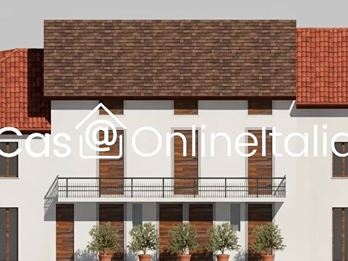 Appartamento con 5 locali in vendita in Via Traversa di Vergaio, Prato