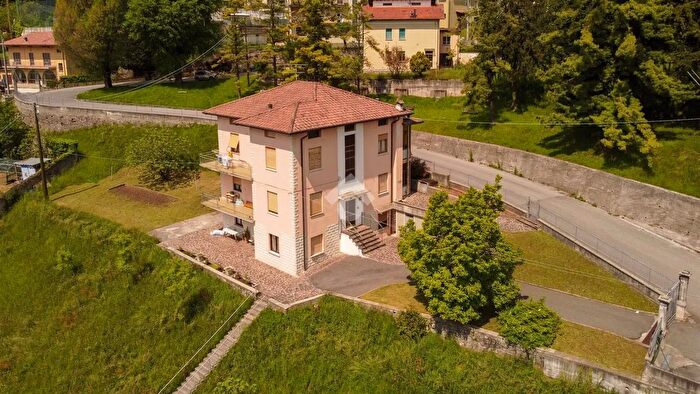 Appartamento quadrilocale in vendita in Via Caregno, Gardone Val Trompia