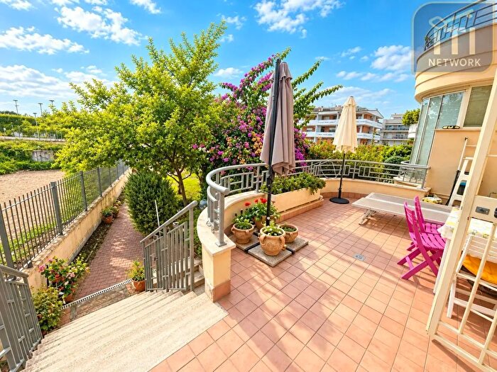 Casa trilocale in vendita in Via Hugo Pratt, Roma