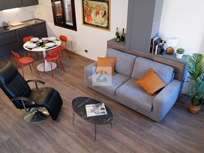 Appartamento bilocale in affitto in Via Giuseppe Mazzini, Centro, Schio