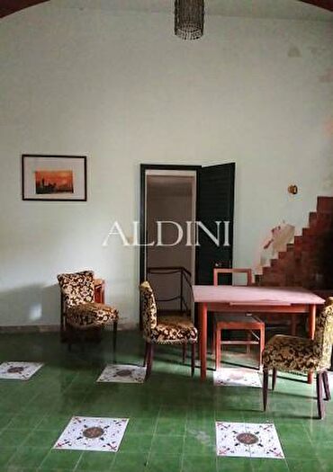 Casa con 5 locali in vendita in Via Caronda, Viagrande