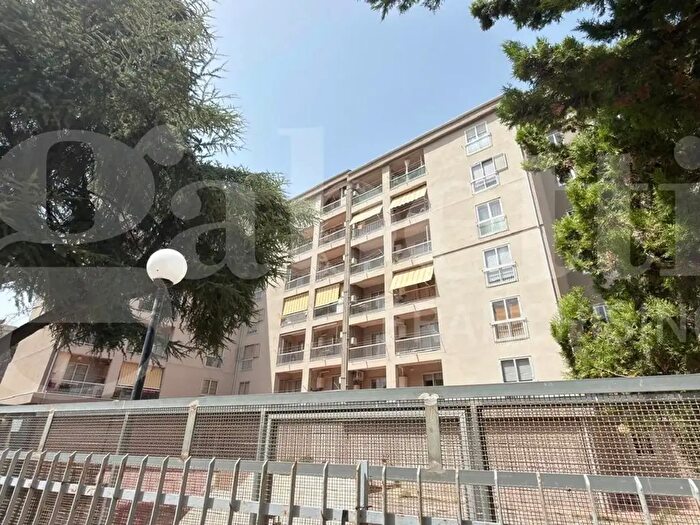 Appartamento con 7 locali in vendita in Via Aldo Moro, Ragusa