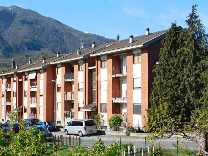 Appartamento quadrilocale in vendita in Via Olivero Ettore Pistoletto, Susa