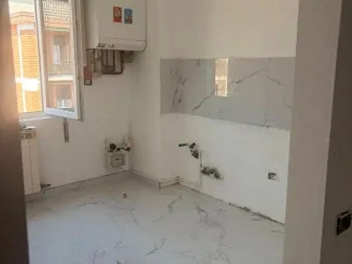 Appartamento bilocale in vendita in Via Cremona, Brescia