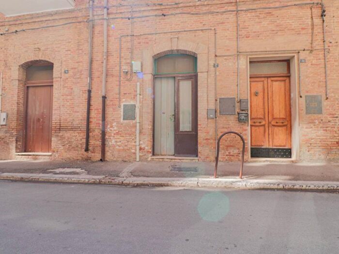 Appartamento bilocale in vendita in Via Camillo Benso di Cavour, Centro, Lucera