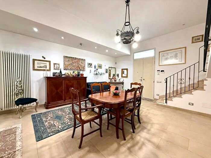 Appartamento con 5 locali in vendita in Via G Matteotti, San Vincenzo