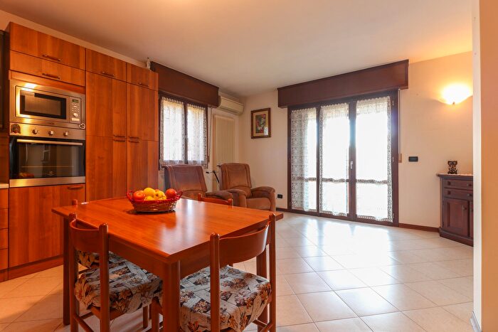 Appartamento trilocale in vendita in Via della Centuriazione, Granarolo DellEmilia