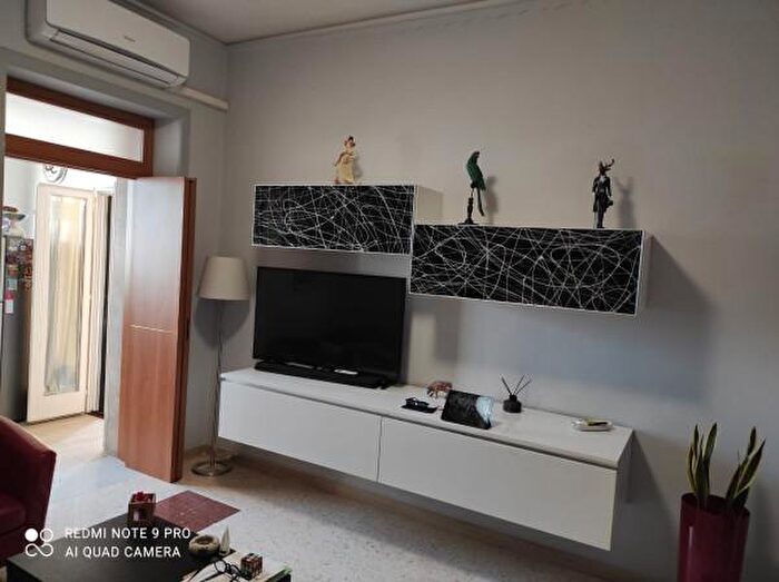 Appartamento trilocale in vendita in Via Michelangelo Buonarroti, Aversa