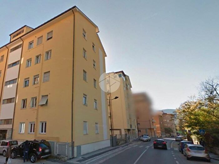 Appartamento con 5 locali in affitto in Via strinella, Torretta Torrione, LAquila