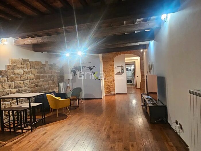 Appartamento con 5 locali in affitto in Via Pergolesi Snc, Jesi