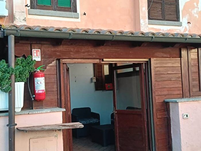 Appartamento con 5 locali in affitto in Strada Castel d'Asso, Castel d'Asso Tuscanese, Viterbo