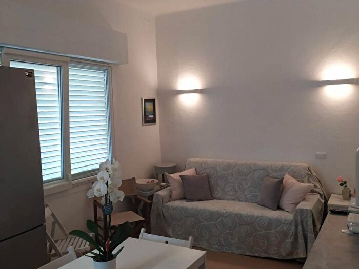 Appartamento quadrilocale in affitto in Via C Giorgini, Centro, Forte dei Marmi