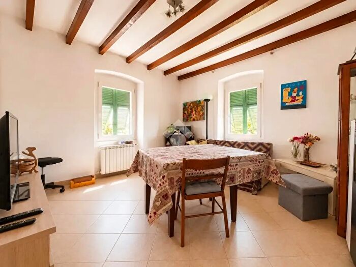 Appartamento quadrilocale in vendita in Via U Maddalena, Vezzano Ligure