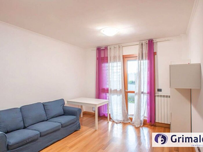 Appartamento bilocale in affitto in Via Bruno Trentin, Cecchignola Giuliano Dalmata, Roma