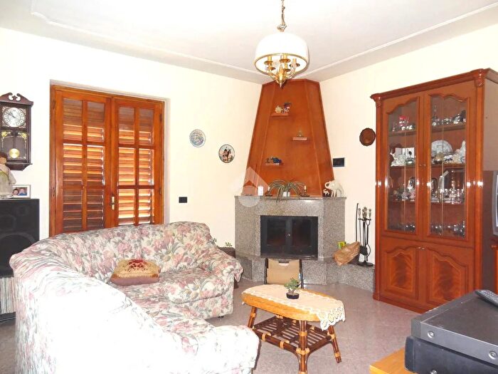 Appartamento trilocale in vendita in Via del Pozzo Piano, San Giorgio Del Sannio