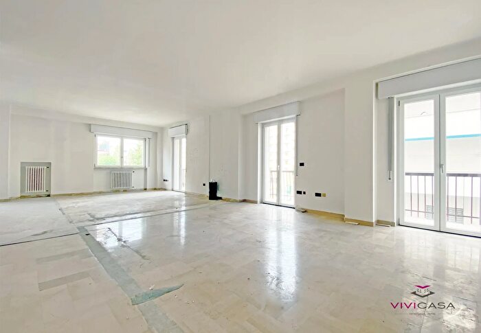 Appartamento trilocale in affitto in Via Cavalieri di Malta Putignano, Putignano