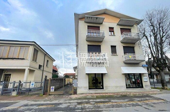 Appartamento bilocale in vendita in Via Zara, Varedo