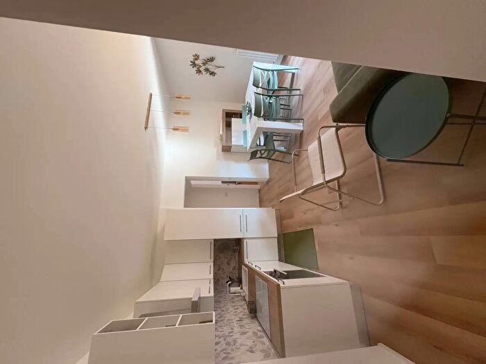 Appartamento monolocale in affitto in Via Villatico, Colico