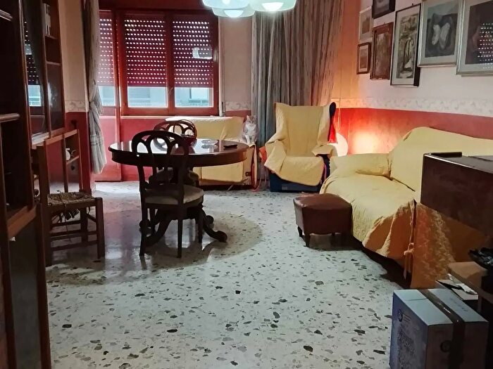 Appartamento quadrilocale in vendita in Via Benedetto Croce, Castellammare Di Stabia