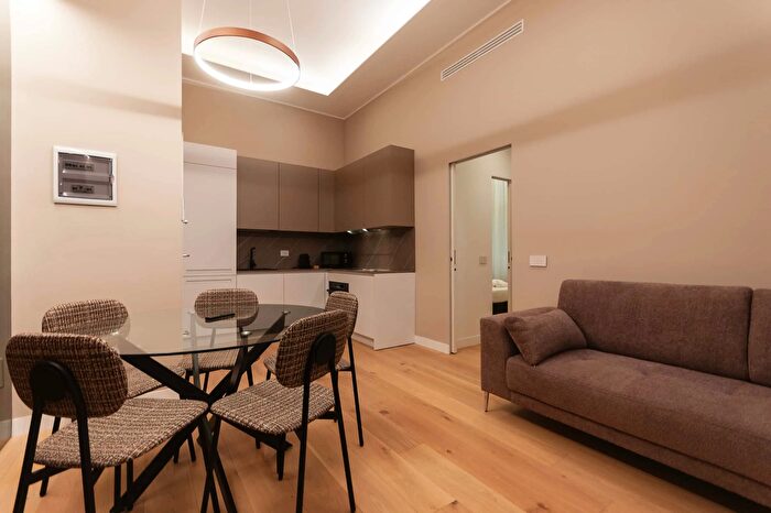 Appartamento monolocale in affitto in Via Nino Bixio, Milano