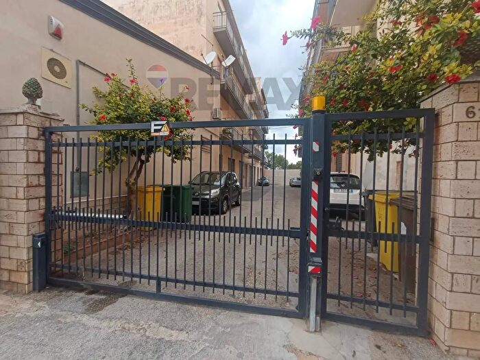 Appartamento con 5 locali in vendita in Corso dei Mille a, Alcamo