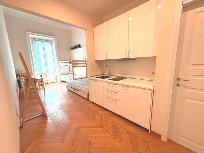 Appartamento monolocale in affitto in Corso Cristoforo Colombo, Navigli Darsena, Milano
