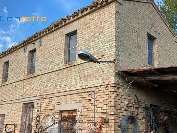 Casa con 5 locali in vendita in XXX, Cossignano