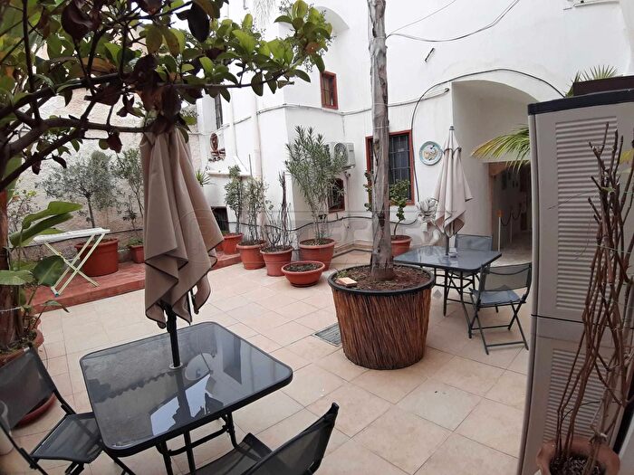 Casa trilocale in vendita in Via Mirabella, Siracusa