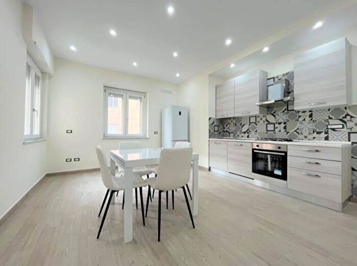 Appartamento trilocale in affitto in Via Giovanni Fiore, Stadio Pontepiccolo, Catanzaro