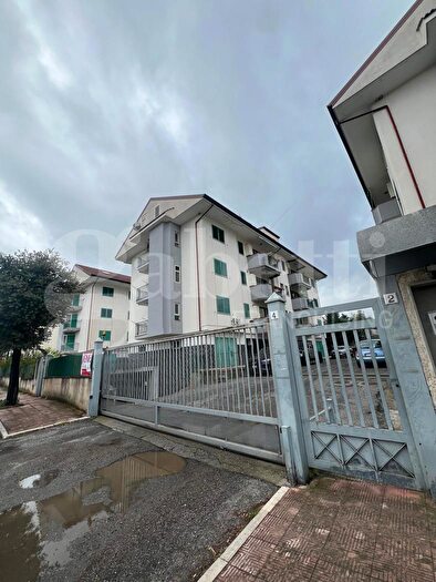 Appartamento con 5 locali in vendita in Via G Gentile, CoriglianoRossano