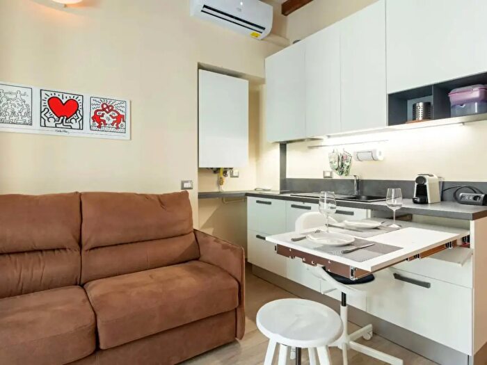 Appartamento monolocale in affitto in Via Rosolino Pilo, Milano