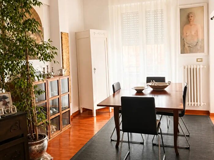 Appartamento trilocale in vendita in Via Duilio Scandali, Ancona