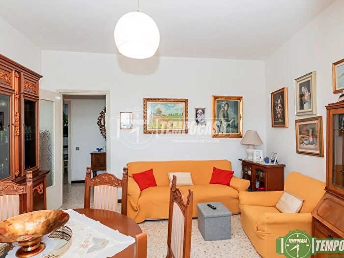 Appartamento trilocale in vendita in Via Giuseppe di Vittorio, San Donato Milanese