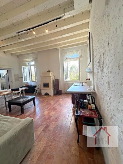 Casa con 5 locali in vendita in Volpago Del Montello