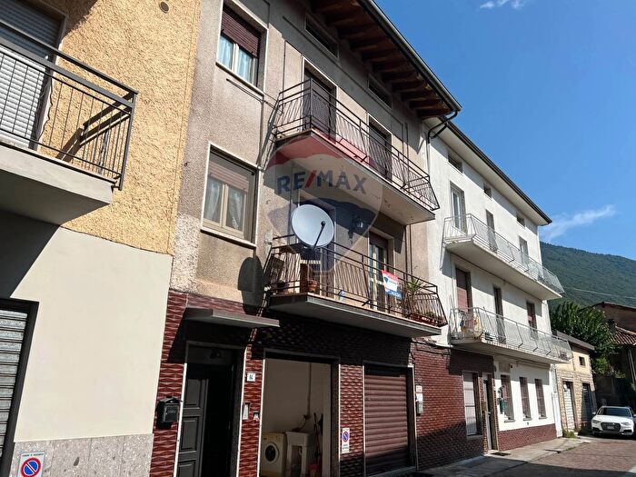 Case in Vendita e in Affitto - 2