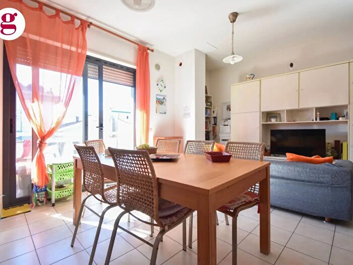 Appartamento quadrilocale in vendita in Piazza Giovine, Vasto