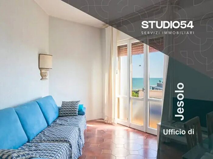 Appartamento con 5 locali in vendita in Via Francesco Foscari, Jesolo