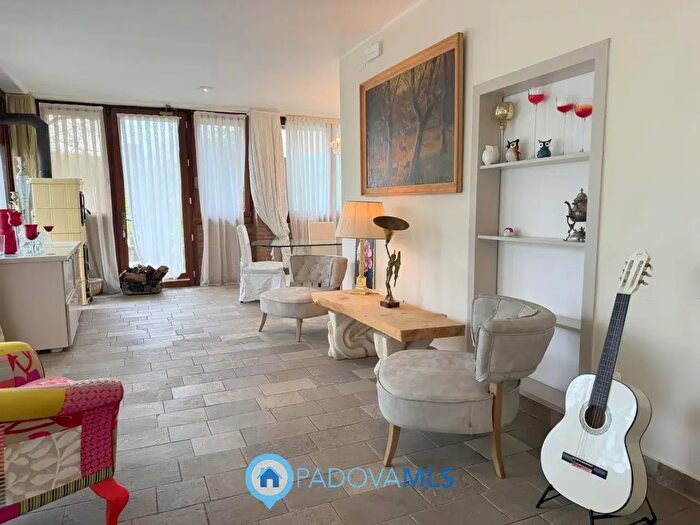 Casa quadrilocale in affitto in Via Friuli, Padova