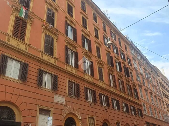 Appartamento bilocale in vendita in Via Agostino Bertani, Roma