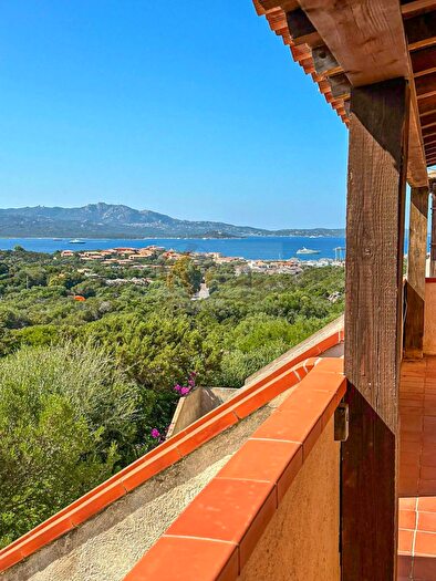 Appartamento trilocale in vendita in Via Monte Ladu, Olbia