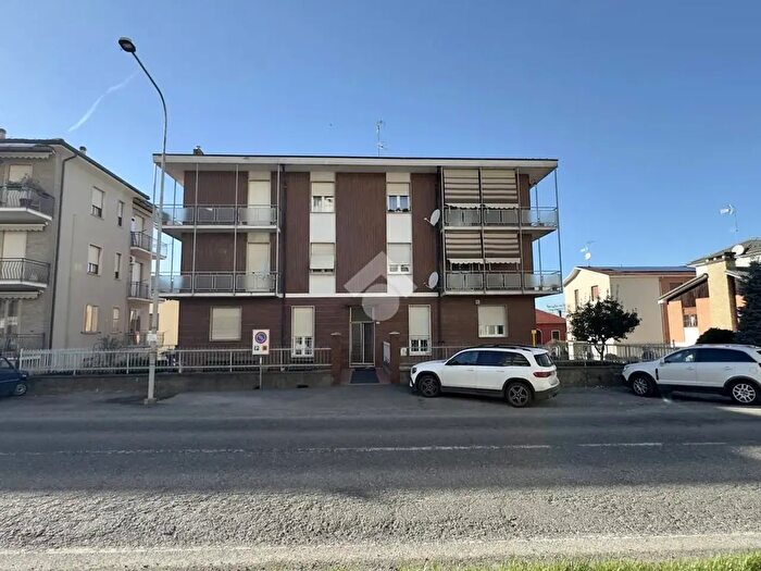 Appartamento quadrilocale in vendita in Via Circonvallazione, Cassano Spinola