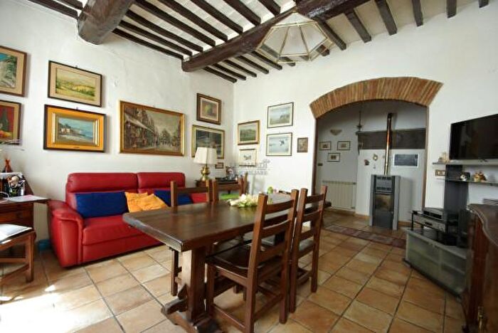 Casa con 5 locali in vendita in Via dei Cipolli, Sansepolcro