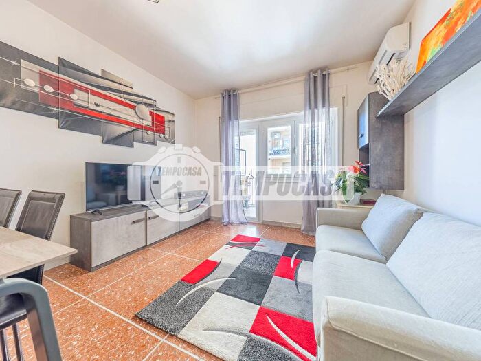 Appartamento bilocale in vendita in Piazza Sante Bargellini, Monti Tiburtini, Roma