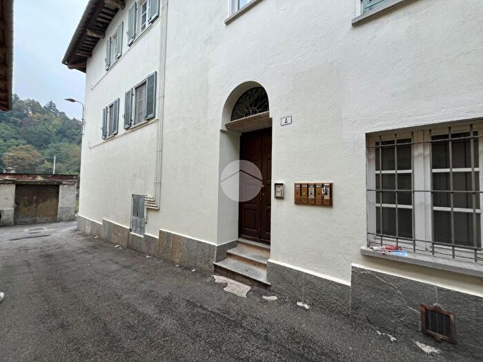 Appartamento bilocale in vendita in Via Forneris, Barge