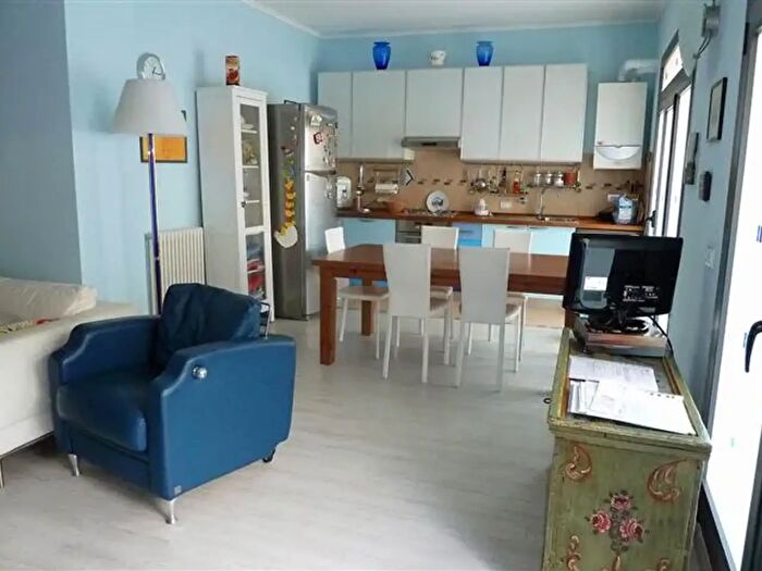 Appartamento quadrilocale in affitto in Lerici