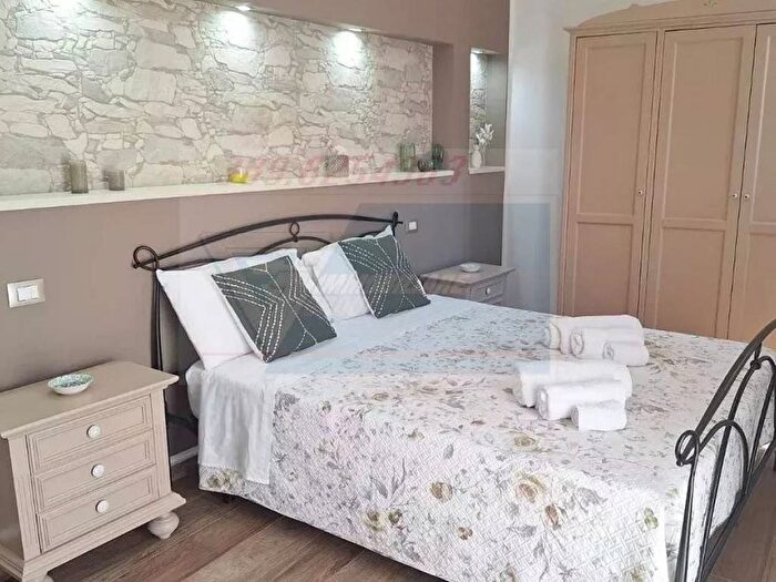 Appartamento bilocale in affitto in Via Bainsizza, Borgata Santa Lucia, Siracusa