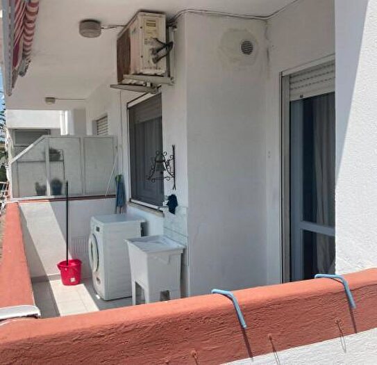 Appartamento trilocale in affitto in Via Martiri di Cefalonia, Catanzaro