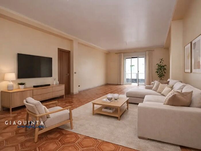 Appartamento trilocale in vendita in Via Piave N, Palagonia