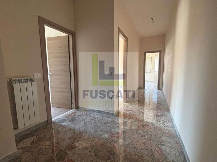 Appartamento trilocale in affitto in Via Napoli, Centro, Mugnano di Napoli